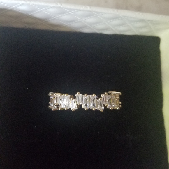 Irregular CZ Rectangle Baguette Gold Band Ring 9 - Picture 5 of 7
